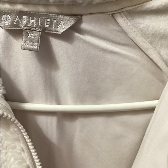 Athleta Range Sherpa jacket (FINALPRICEDROP) - Picture 4 of 5